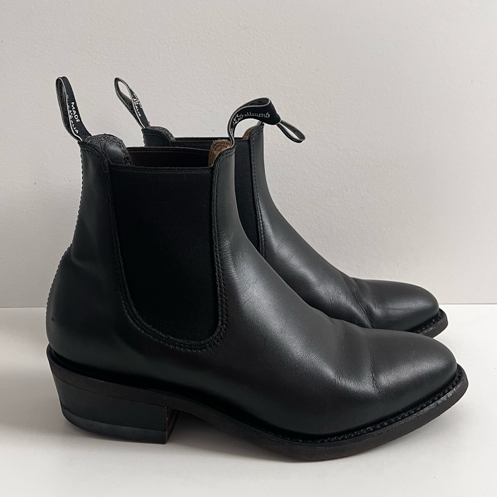 RM Williams Comfort Lady Yearling Chelsea Boots